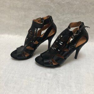 Nine West black leather cutout sandals w/heels - Size 7M